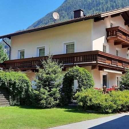 Apart Maro Langenfeld Exterior photo